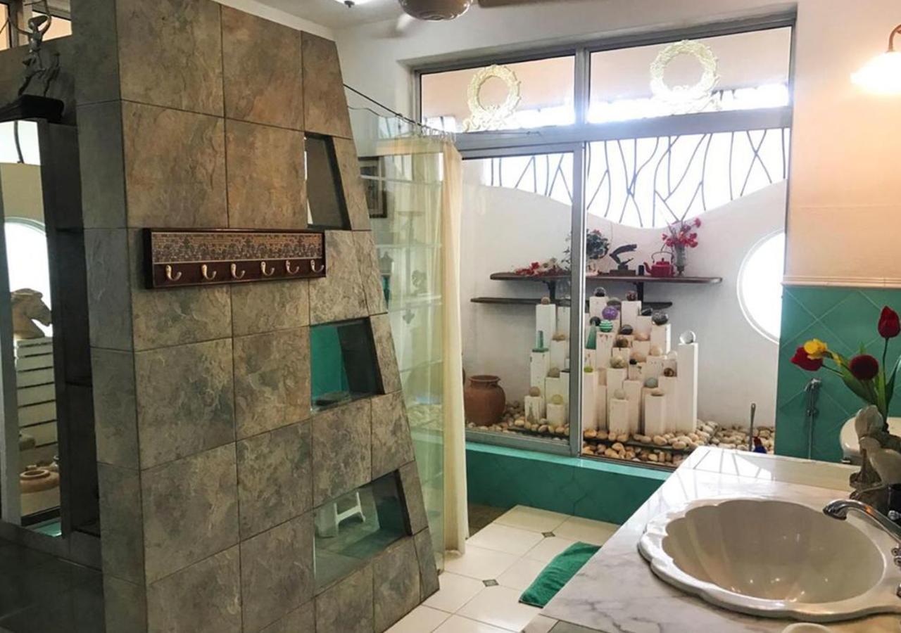 Bella Vista By Stayvista - A Haven With Lush Green Surroundings, Zen Garden, Quirky Decor & A Inviting Swimming Pool Lonavla Exterior foto